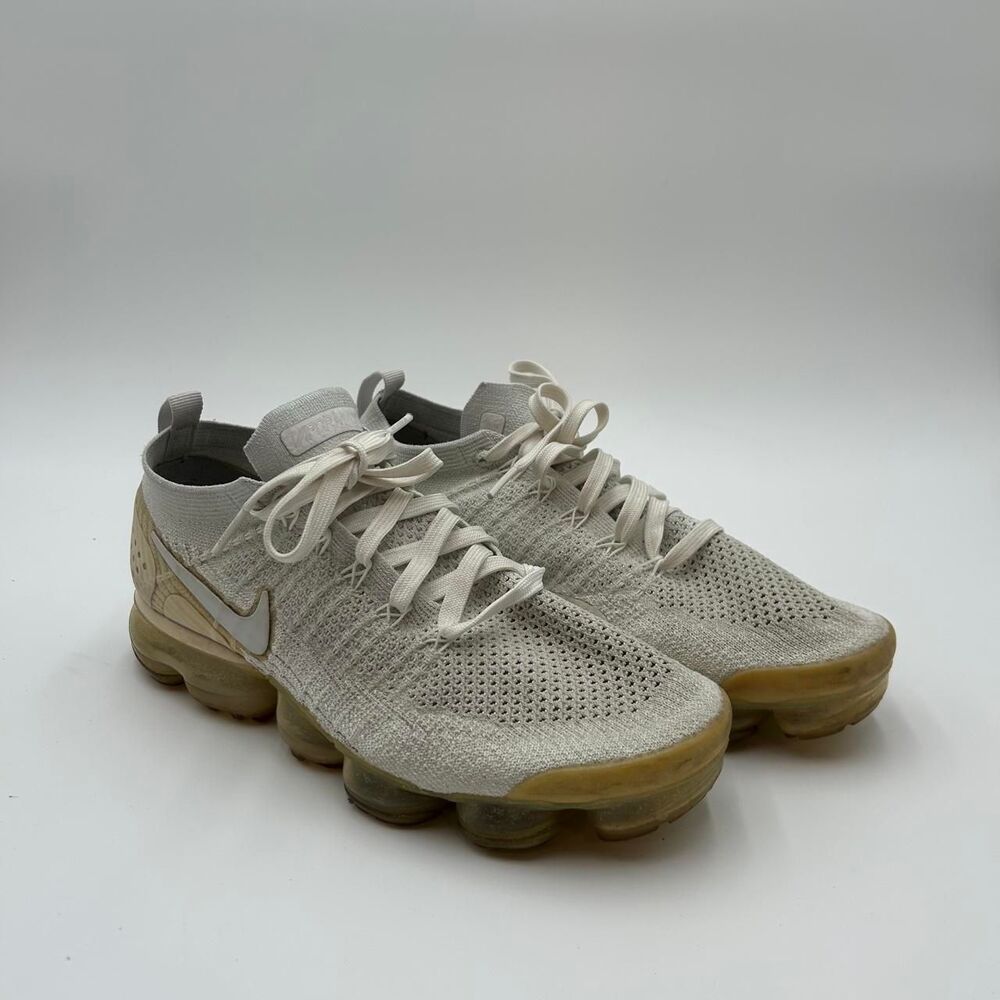 Nike Men's White and Grey Trainers